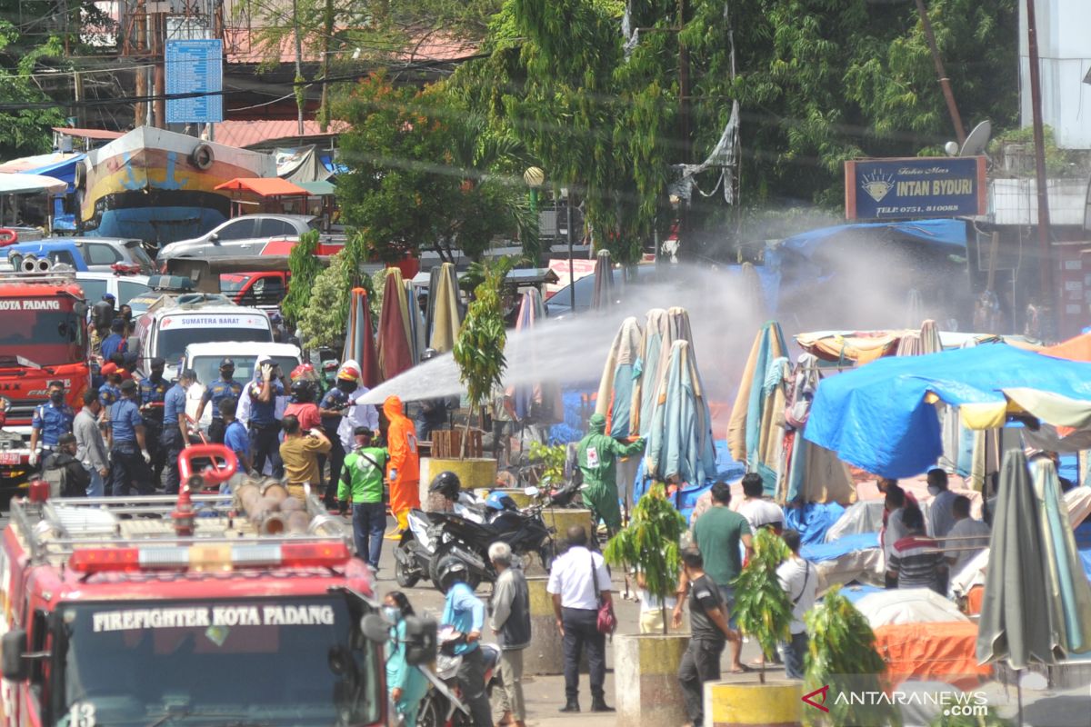 Pakar: Perlu riset fenomena cacing keluar dari tanah di Klaten