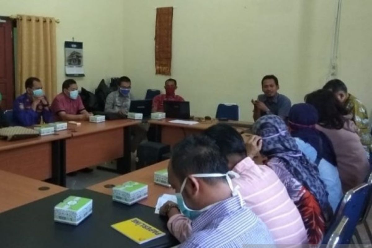 Pemkab Bangka Barat sosialisasi cegah penyebaran COVID-19 kepada pelaku wisata