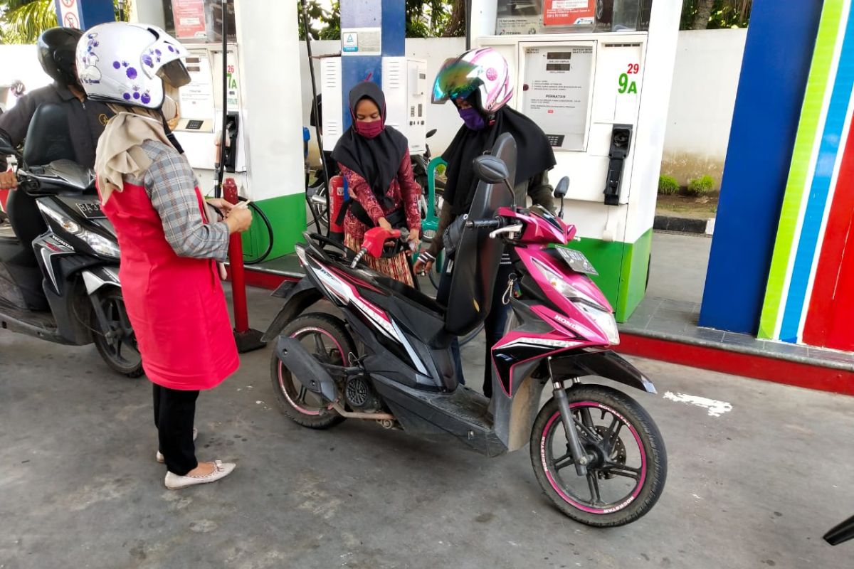 Pertamina berikan harga khusus bagi konsumen wanita saat Hari Kartini