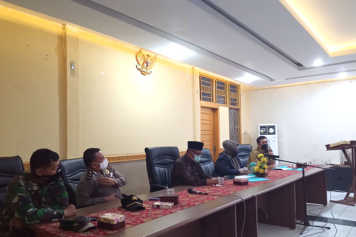 Komisi I kunjungi Kecamatan Padang Selatan terkait kesiapan penerapan PSBB