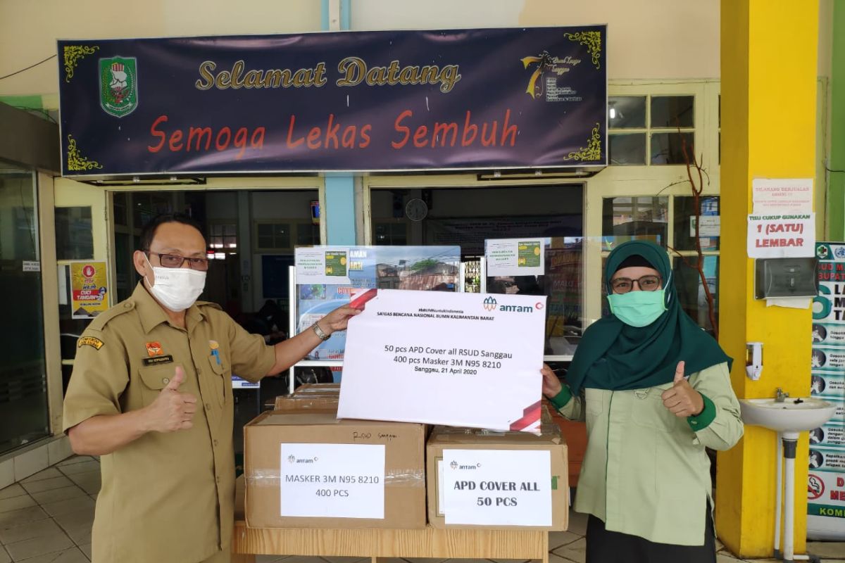 PT ANTAM salurkan bantuan alkes untuk tenaga medis di Sanggau