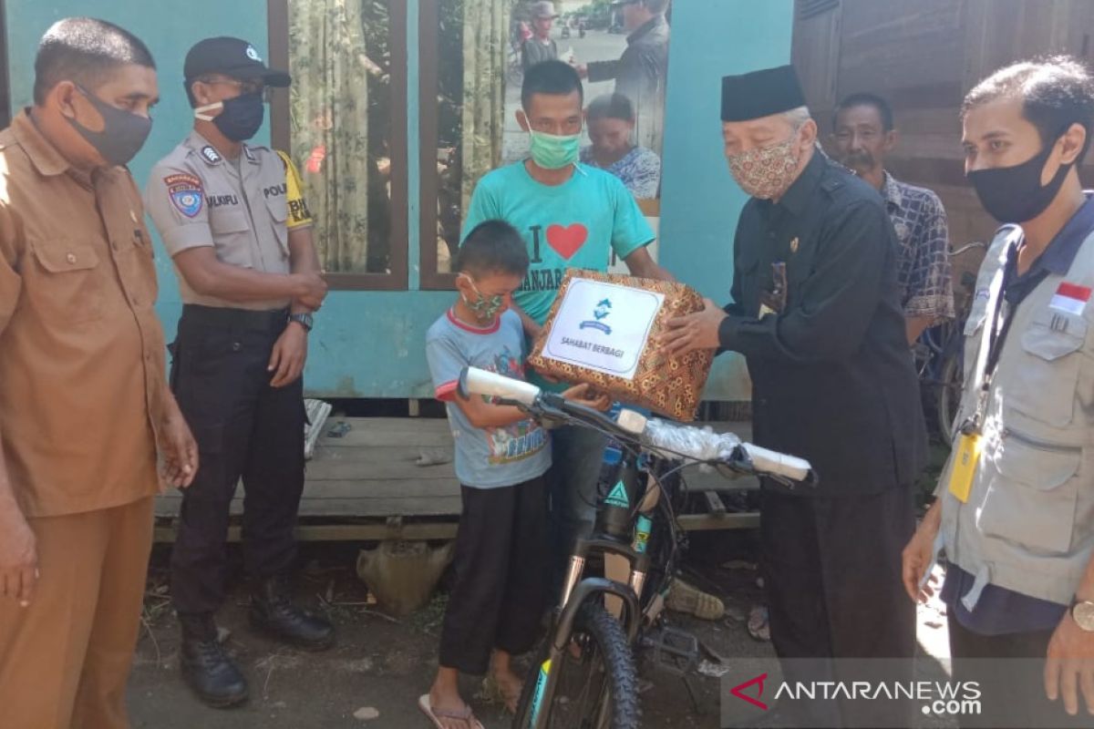 Bupati HST dan Yayasan Saber peduli yatim dan dhuafa