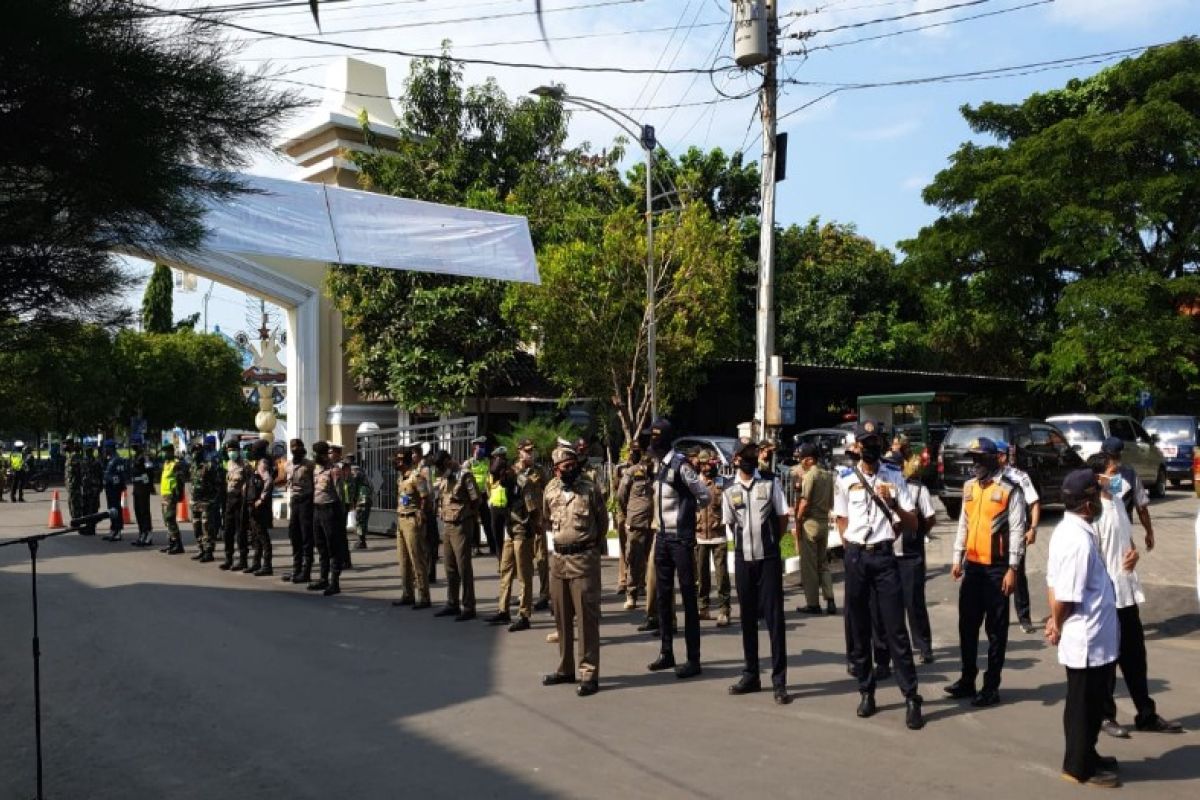 TNI dan Polri dilibatkan PSBB Kota Tegal
