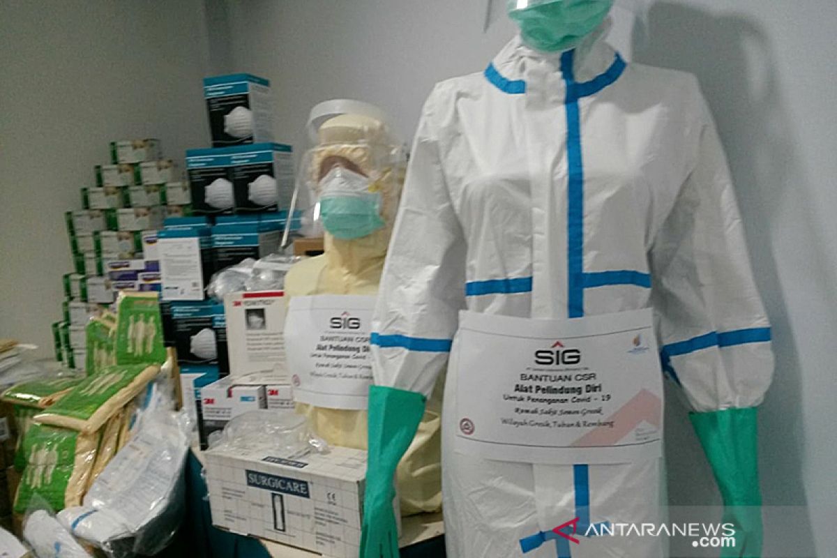 COVID-19: Riau's Chinese community donates 668 pieces of PPE