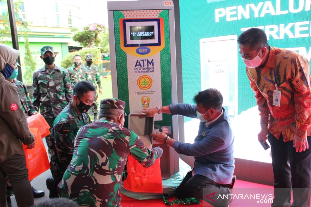 ATM beras ala mentan bantu pangan warga terdampak PSBB