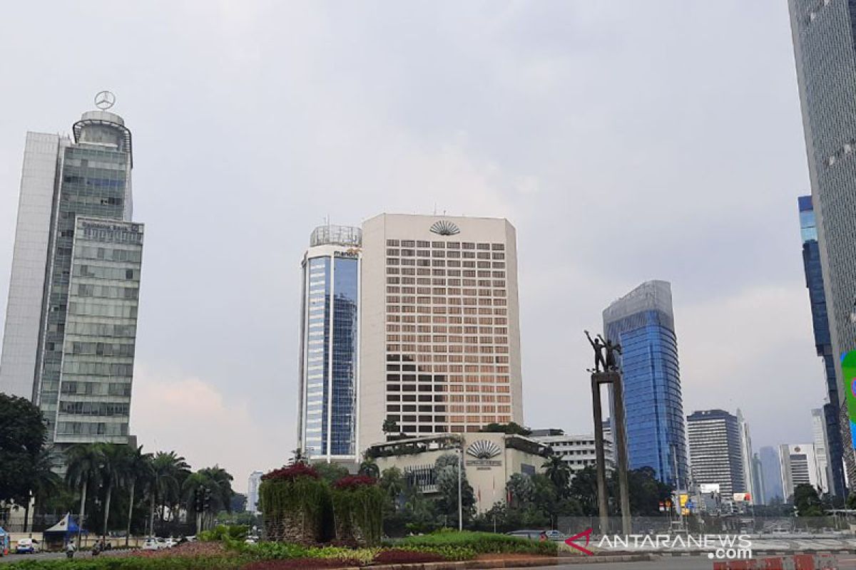 Cuaca cerah berawan sambut Jakarta, Rabu pagi