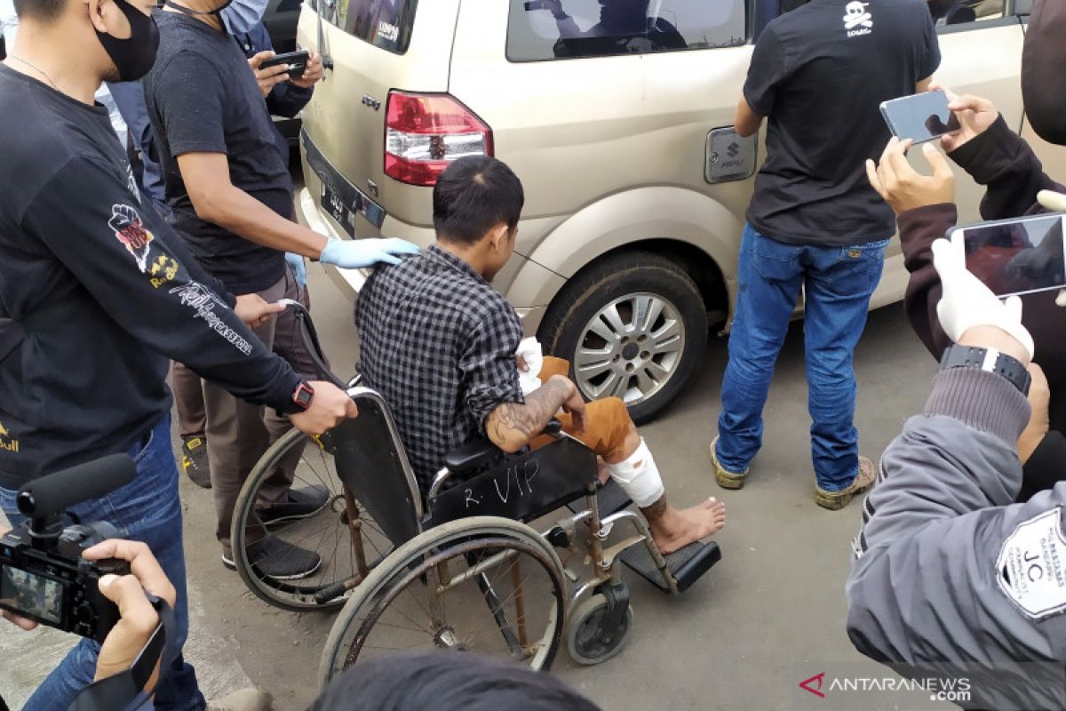 Polrestabes  Bandung tembak mati pelaku begal yang melarikan diri