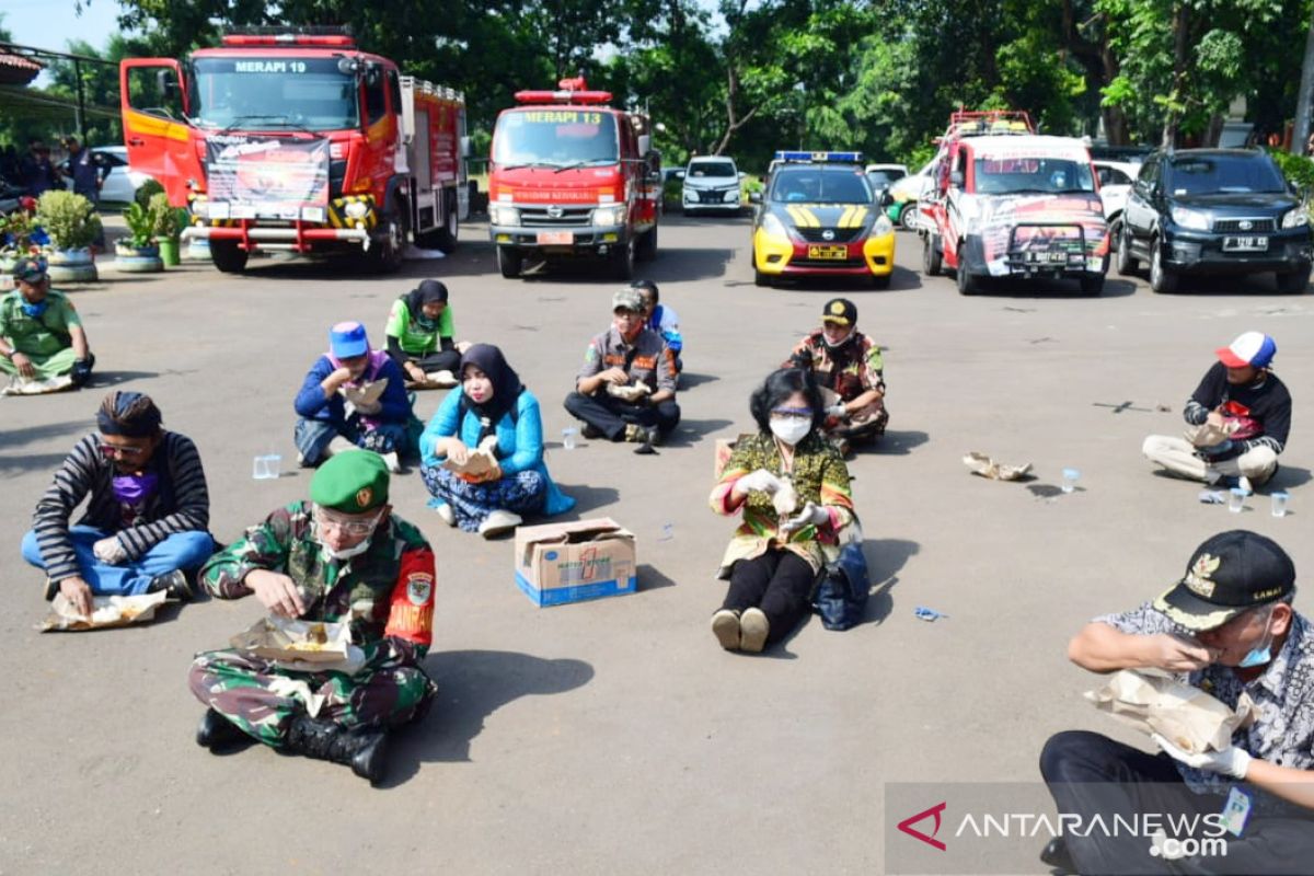 Seniman Sunda gelar "cucurak" saat pandemi COVID-19