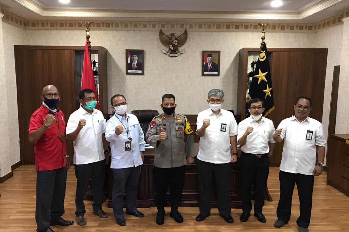 Kapolda Maluku minta pelayanan PLN selama Ramadhan 1441 Hijriah lancar