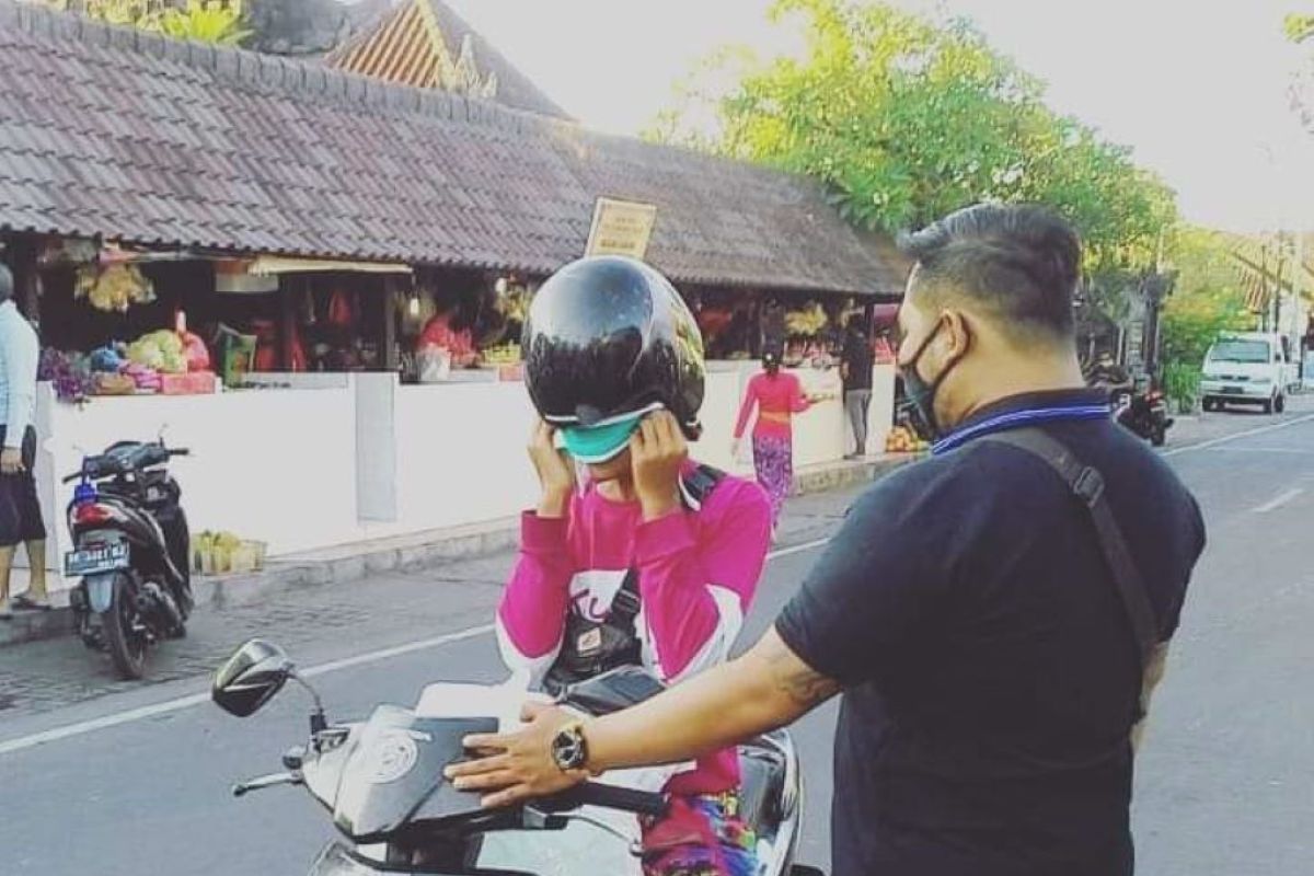 Desa Adat Renon Denpasar perketat pengawasan penggunaan masker