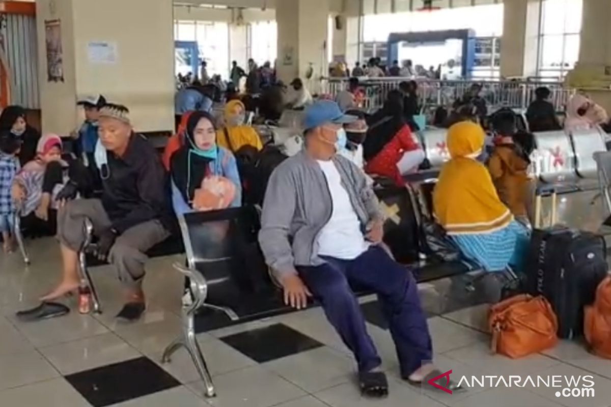 Terminal Pulogebang kembali dibuka 24 jam