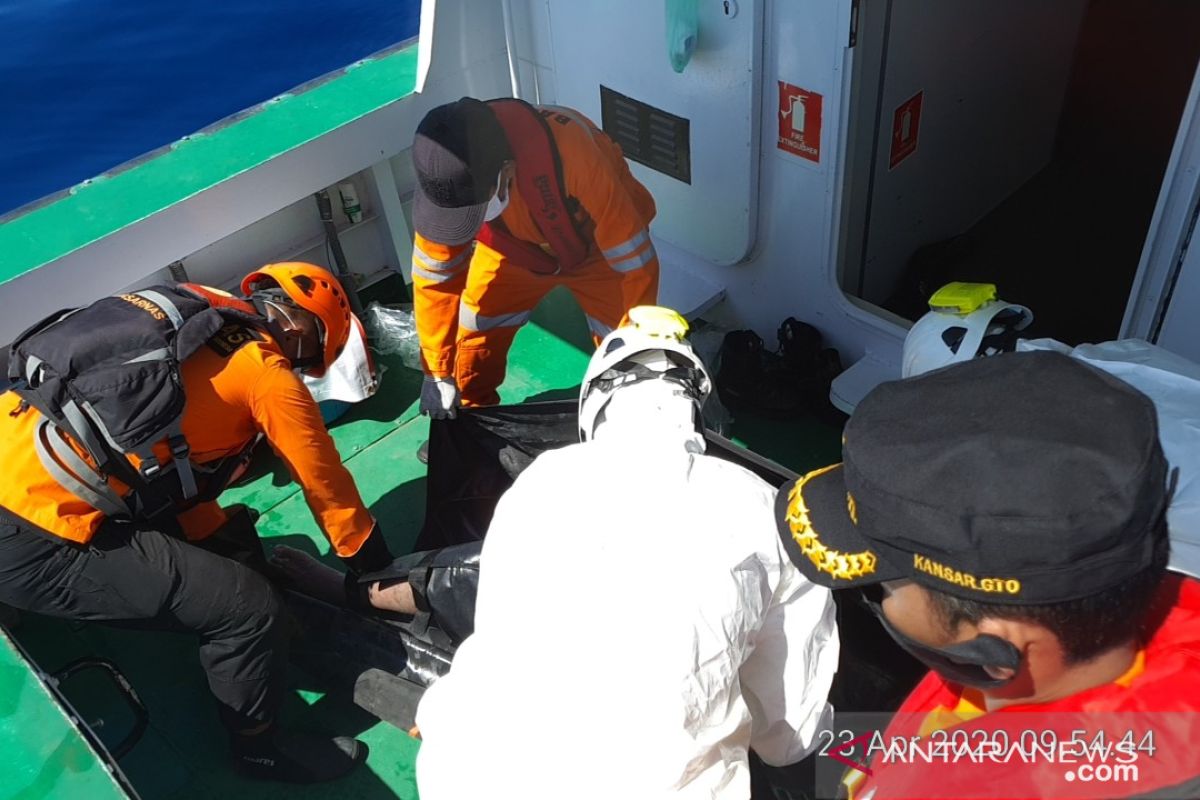 Basarnas Gorontalo evakuasi jenazah tanpa identitas di Batudaa Pantai