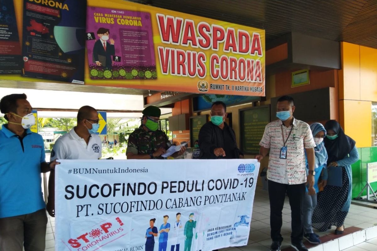 Sucofindo Cabang Pontianak salurkan bantuan penanganan COVID-19