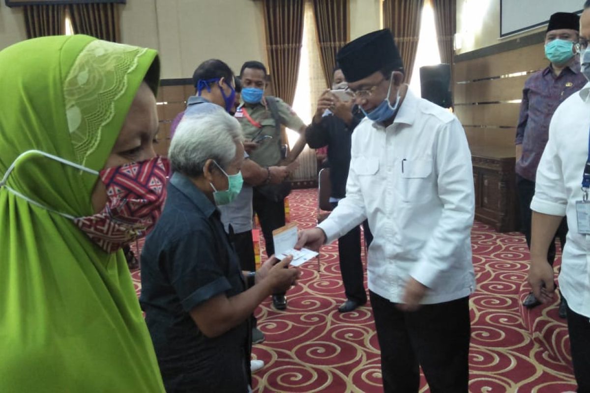 Penerima bantuan sembako murah di Mataram bertambah jadi 30.221 KK