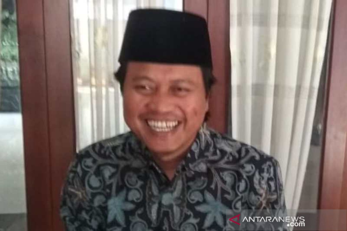 Gus Yusuf: Lebih baik shalat tarawih di rumah saja