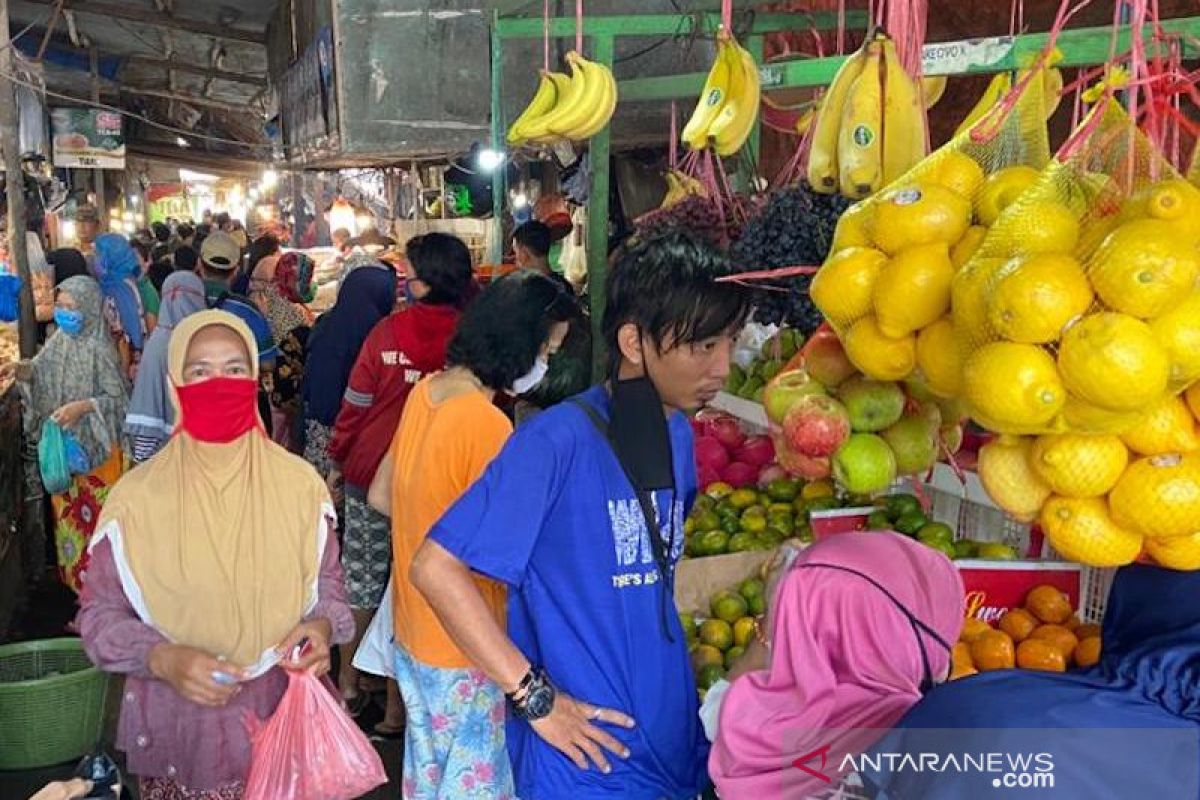 PSBB Palembang, warga diharapkan tidak 'panic buying'