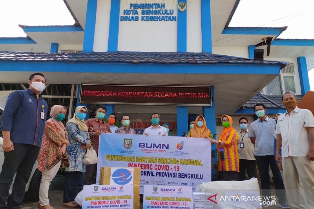 Satgas BUMN di Bengkulu salurkan ribuan APD untuk tenaga medis