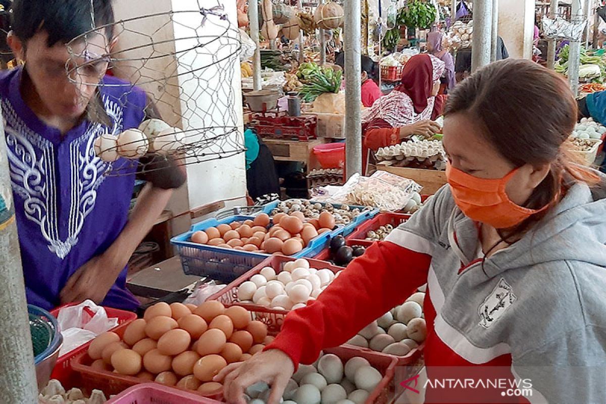 Harga kebutuhan masyarakat di Banyumas turun