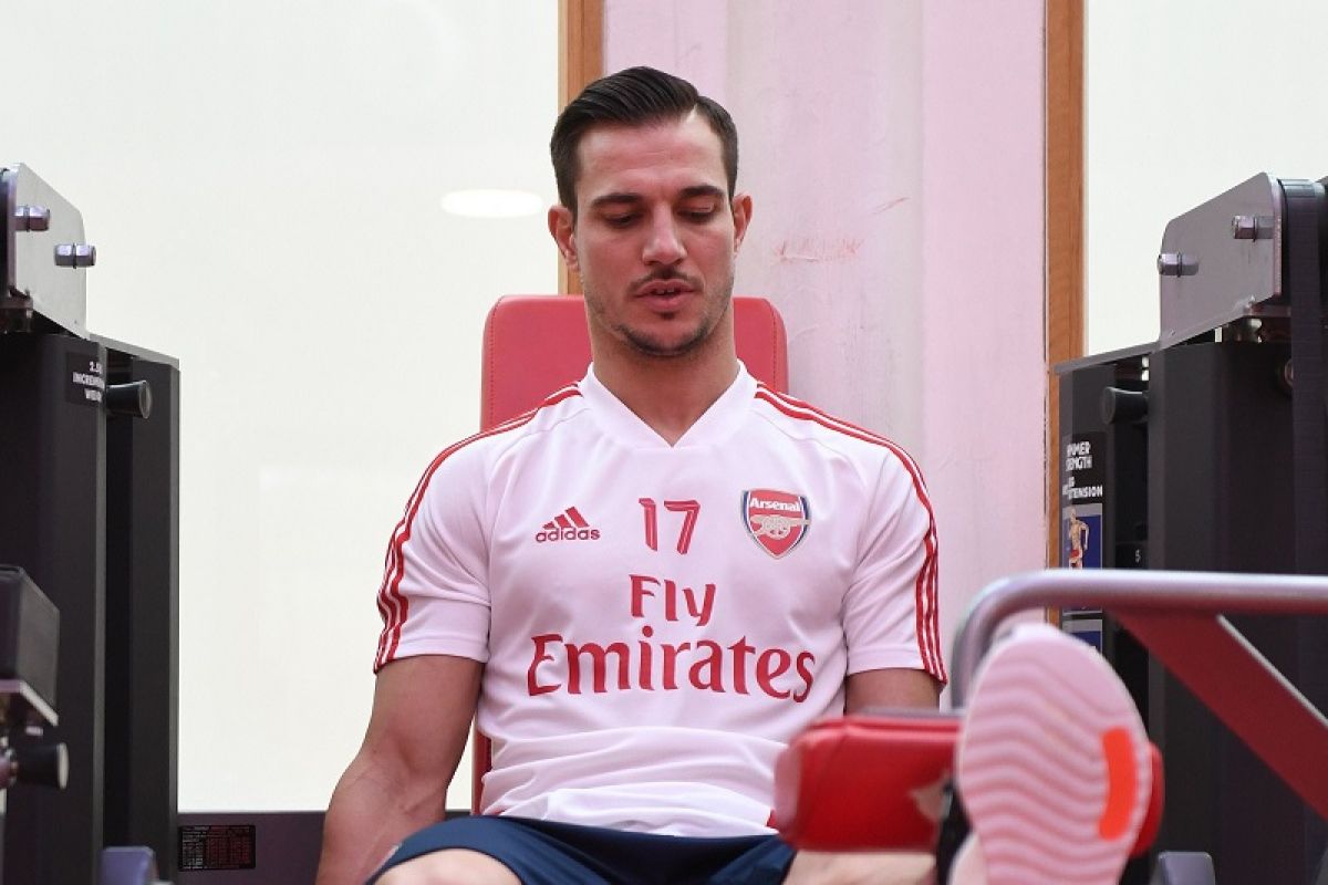 Cedric Soares pilih bersabar debutnya di Arsenal tertunda COVID-19