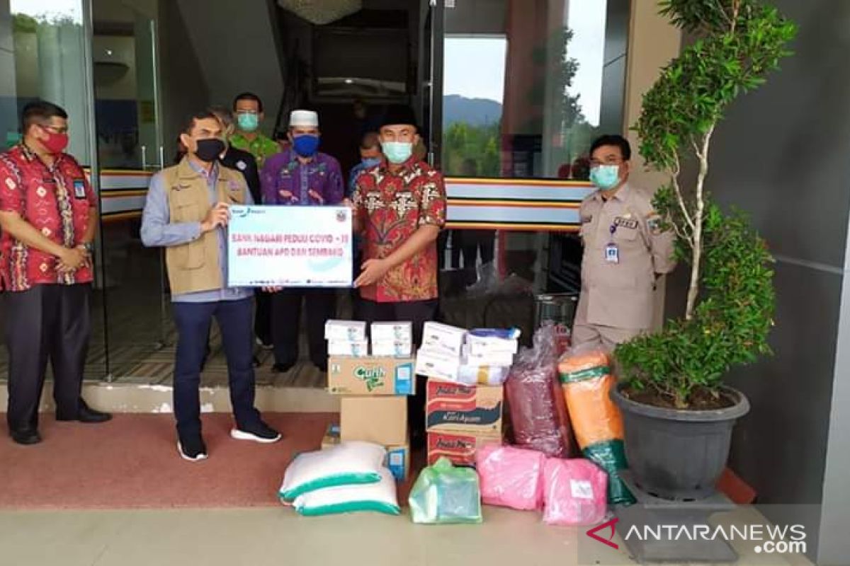 Bank Nagari salurkan bantuan untuk masyarakat terdampak COVID-19