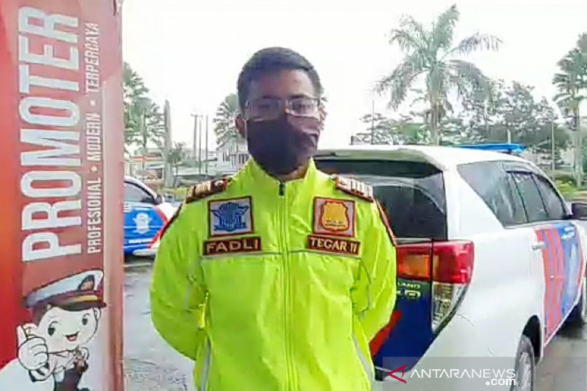 Larangan mudik, Polres Bogor lakukan penyekatan di perbatasan Cianjur-Sukabumi