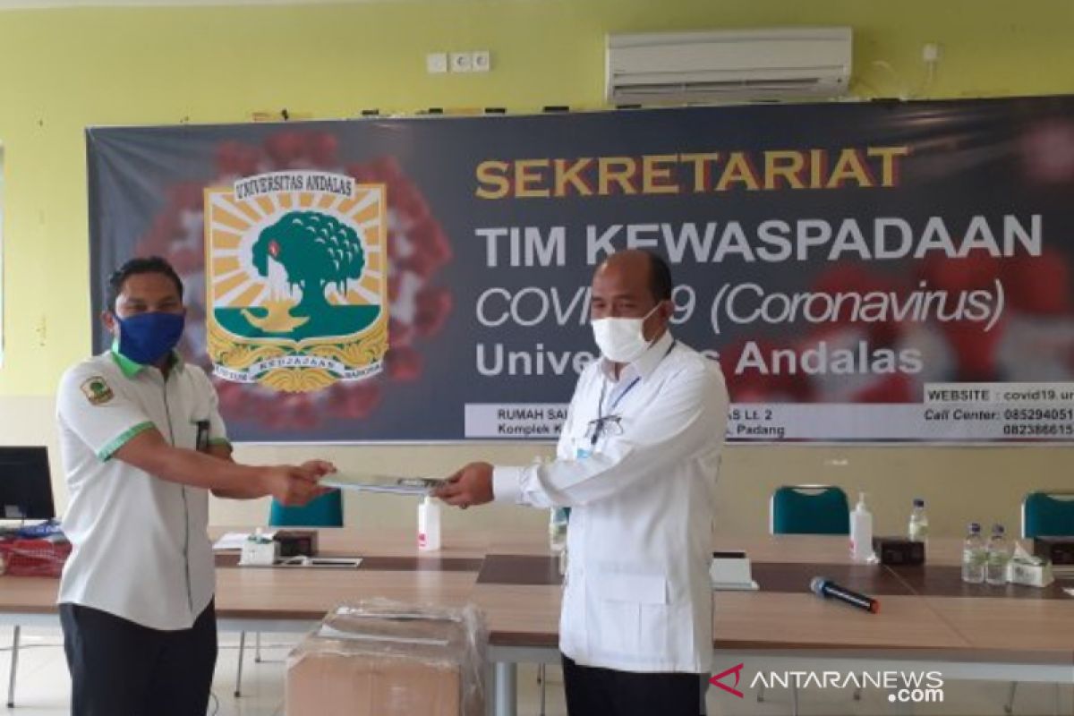 Ketua DPRD Sumbar ingatkan tak bermain anggaran bantuan COVID-19