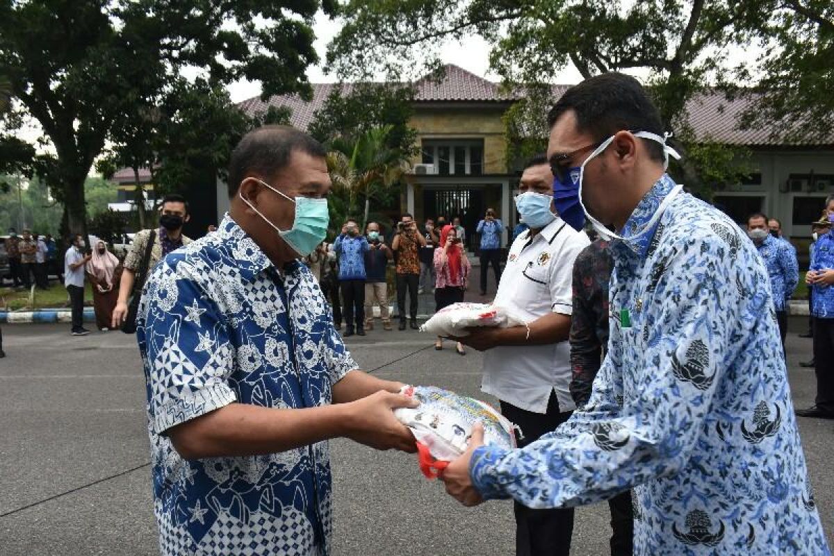 Bupati apresiasi Korpri Deliserdang bantu warga terdampak COVID -19