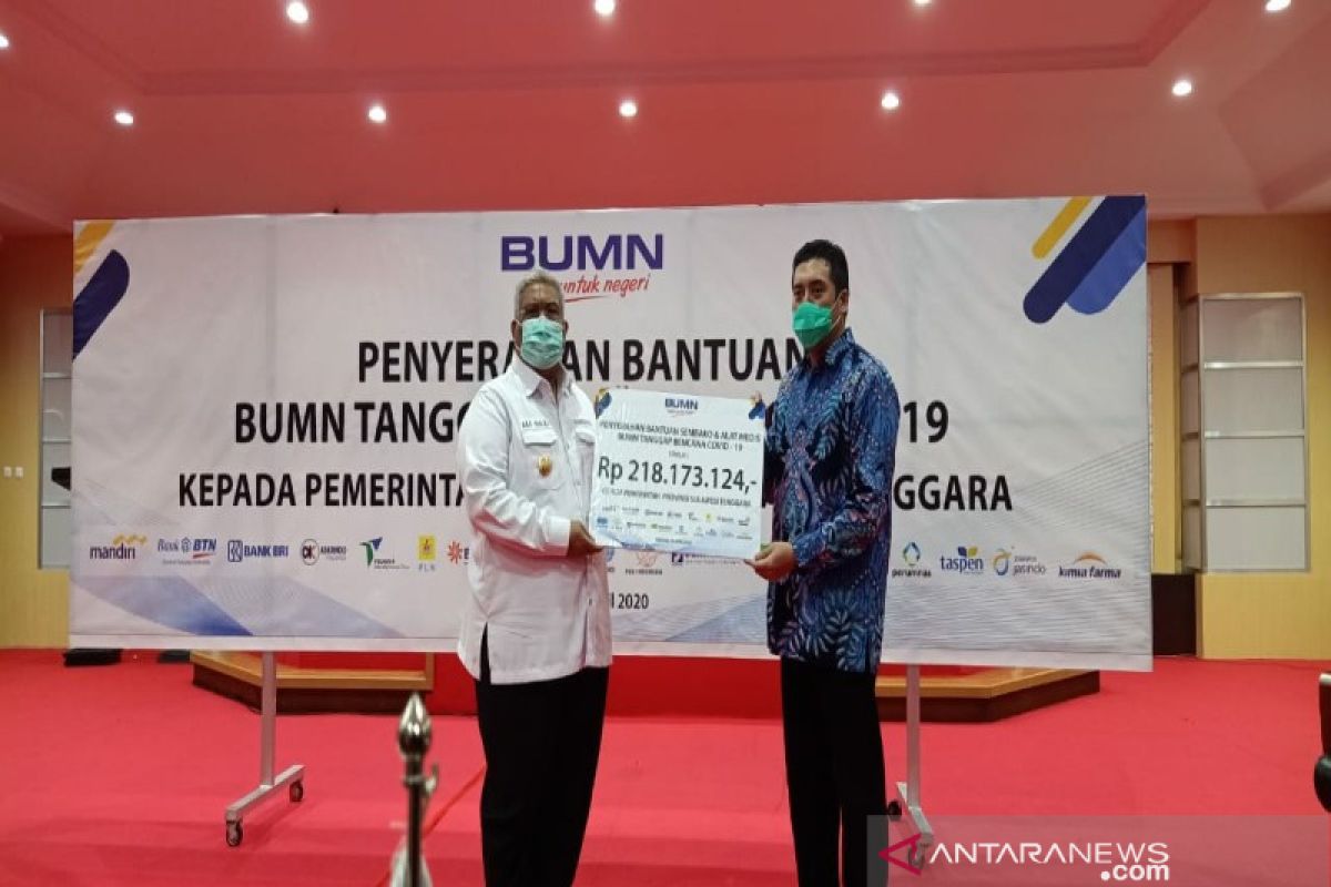 17 BUMN serahkan bantuan sembako dan APD kepada Pemprov Sultra