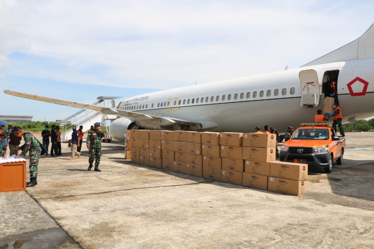 Bantuan 3.100 APD untuk Kaltara tiba di Tarakan