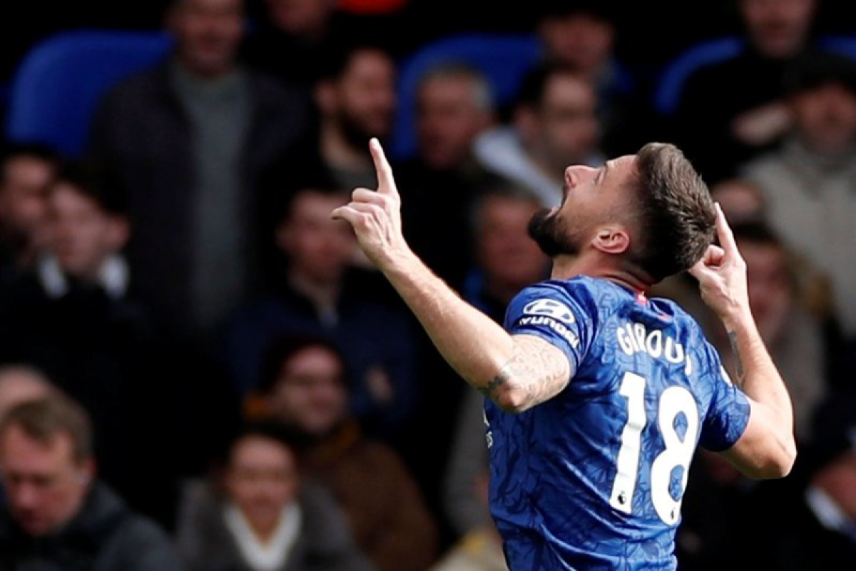 Chelsea kabarnya sudah perpanjang kontrak Giroud