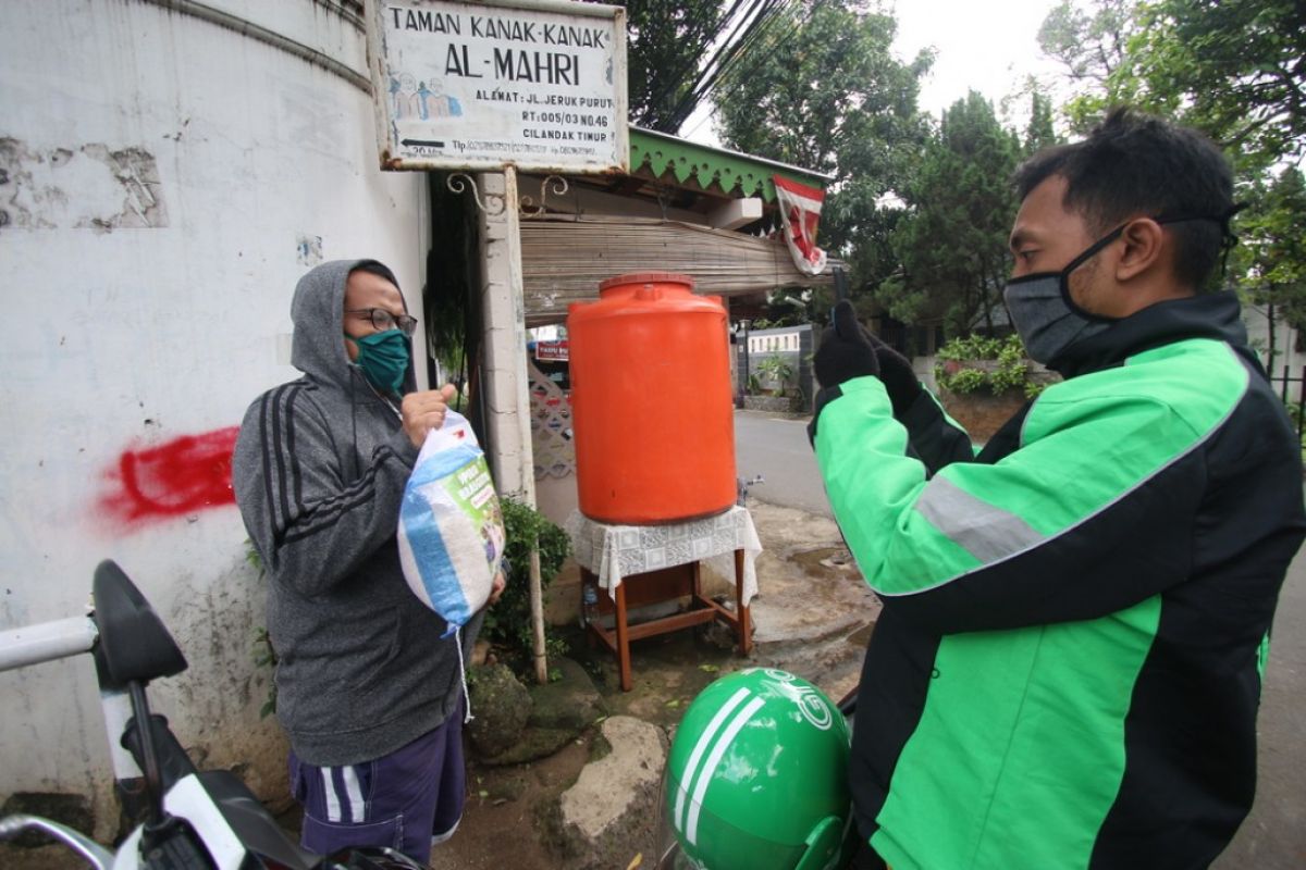 Relawan ACT inisiasi pasar daring di Kabupaten Bantaeng