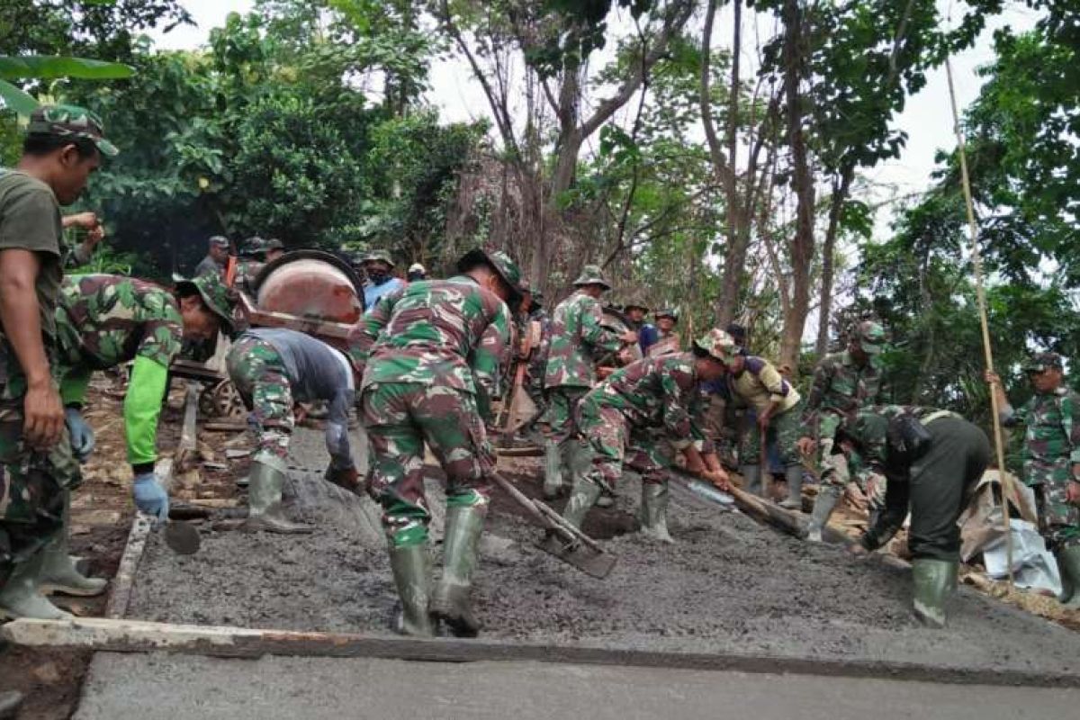 Merajut asa kala COVID-19, TMMD ke-107 tuntaskan amanah di Desa Panji Anom