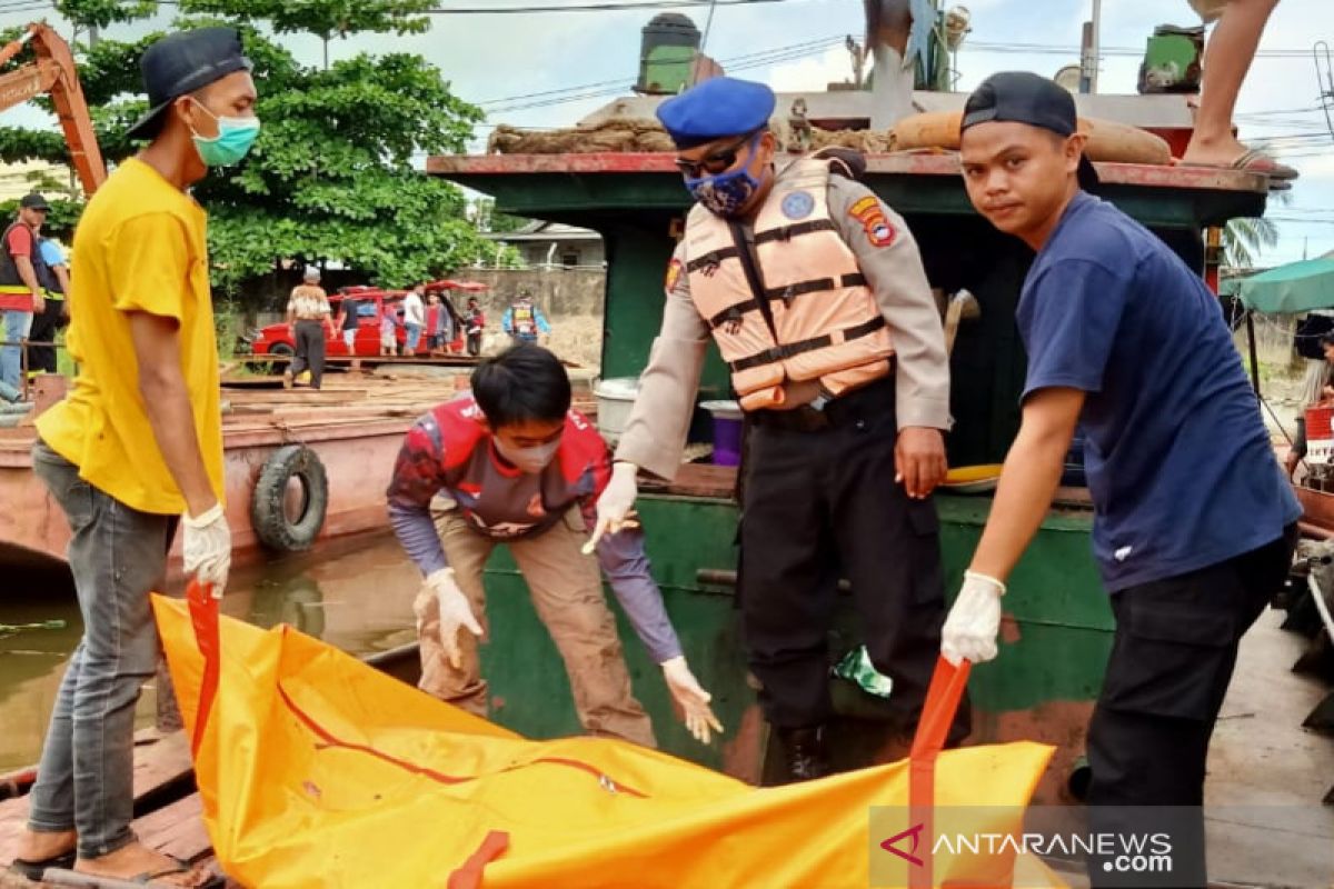 Satpolair Banjarmasin selidiki mayat mengapung di Sungai Martapura