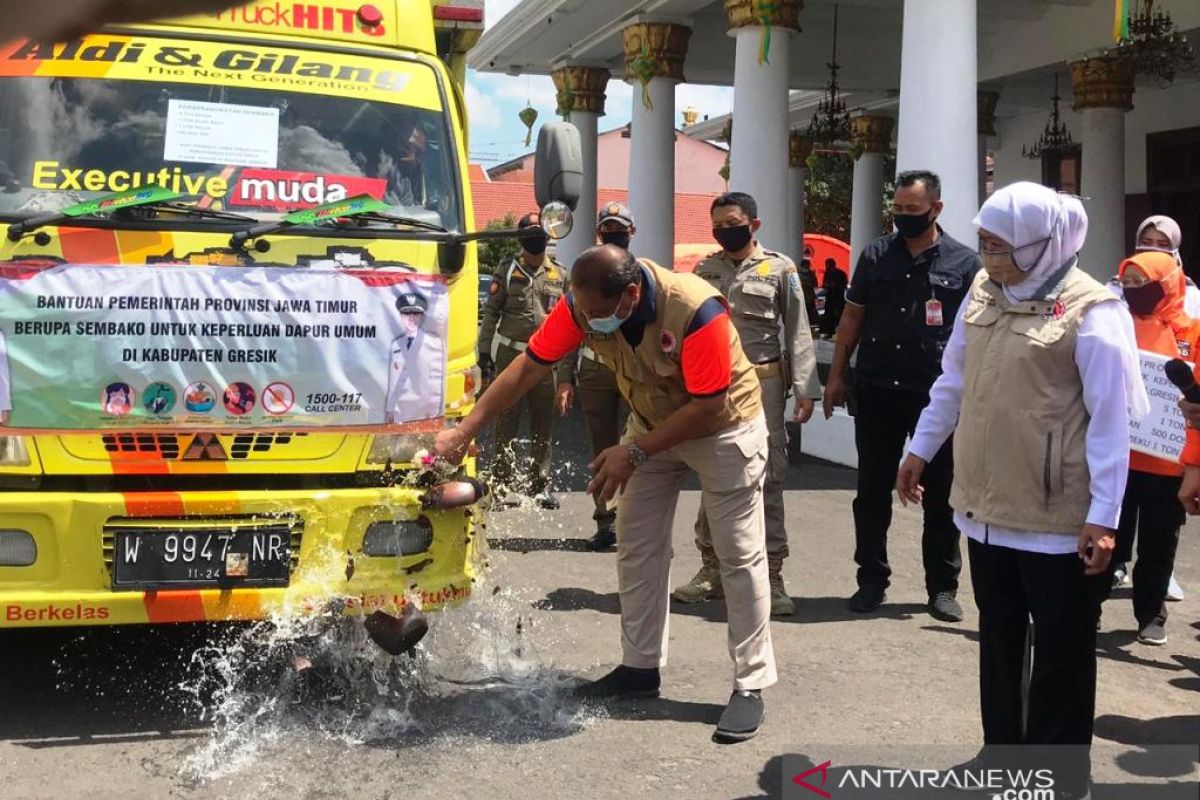 Pemprov Jatim distribusikan kebutuhan logistik dapur umum wilayah PSBB