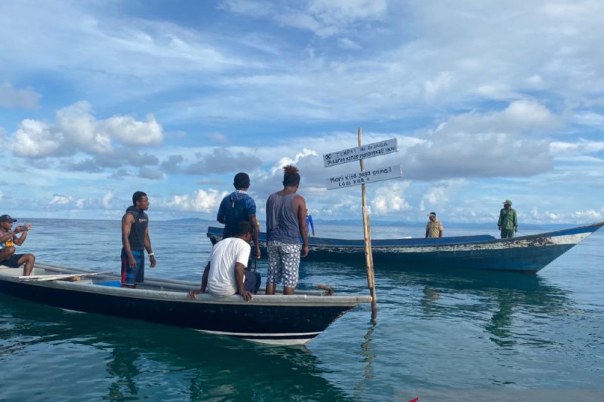 Masyarakat Yenbuba Raja Ampat larang penangkapan ikan di kawasan menyelam