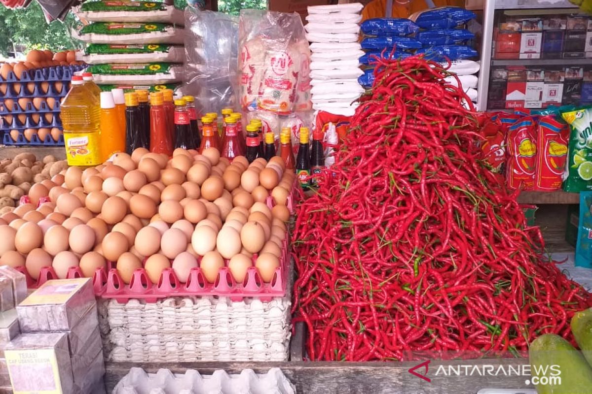 Stok bahan pokok di Belitung cukup untuk tiga bulan ke depan