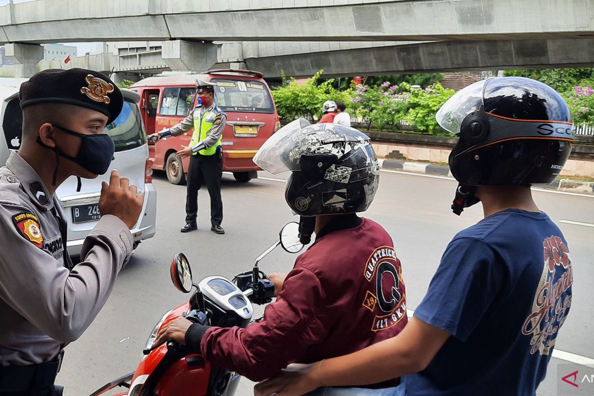 Satlantas Polrestro Jaksel klaim angka kecelakaan turun selama PSBB