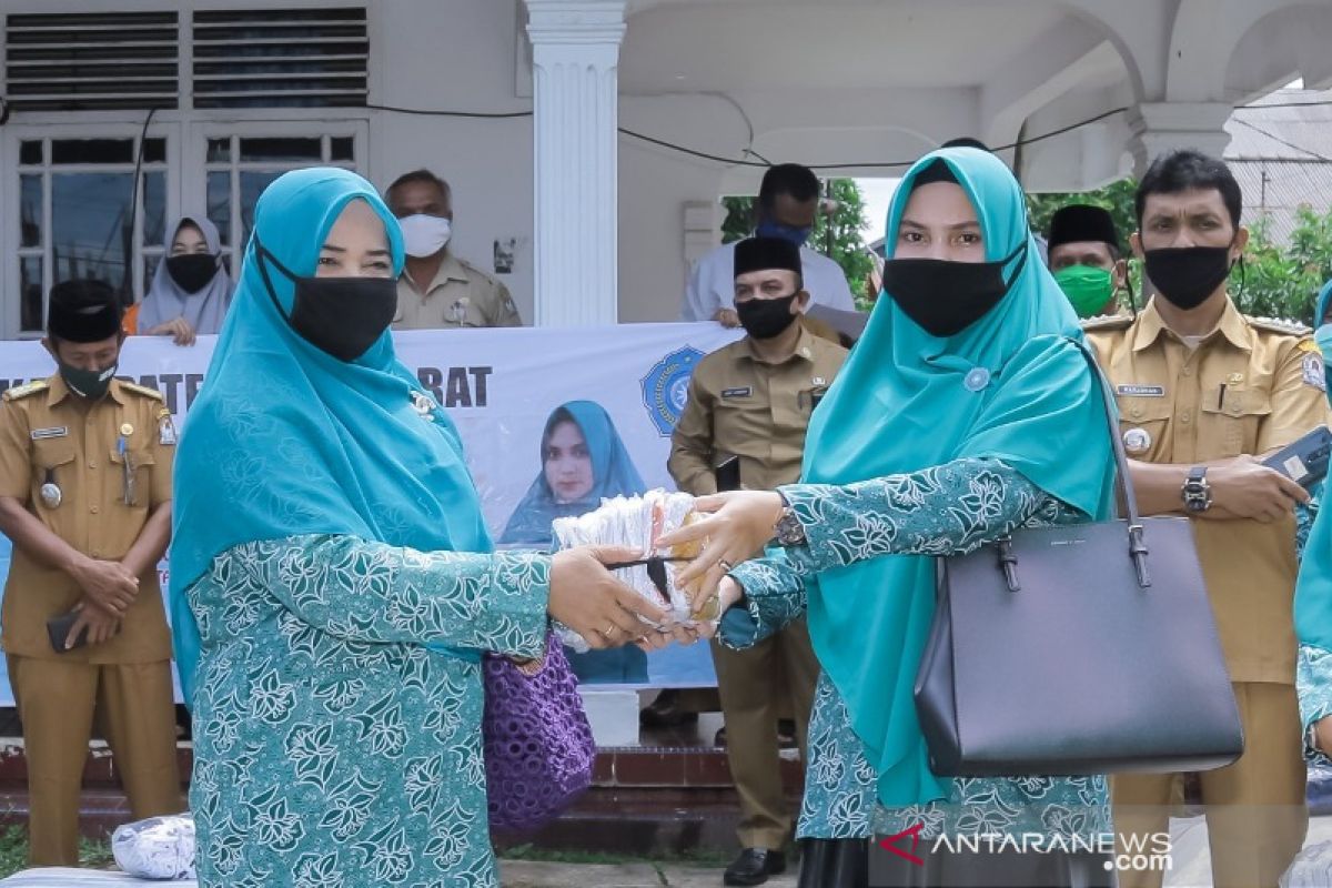 Pemkab Aceh Barat siapkan 200.000 lembar masker kain untuk warga