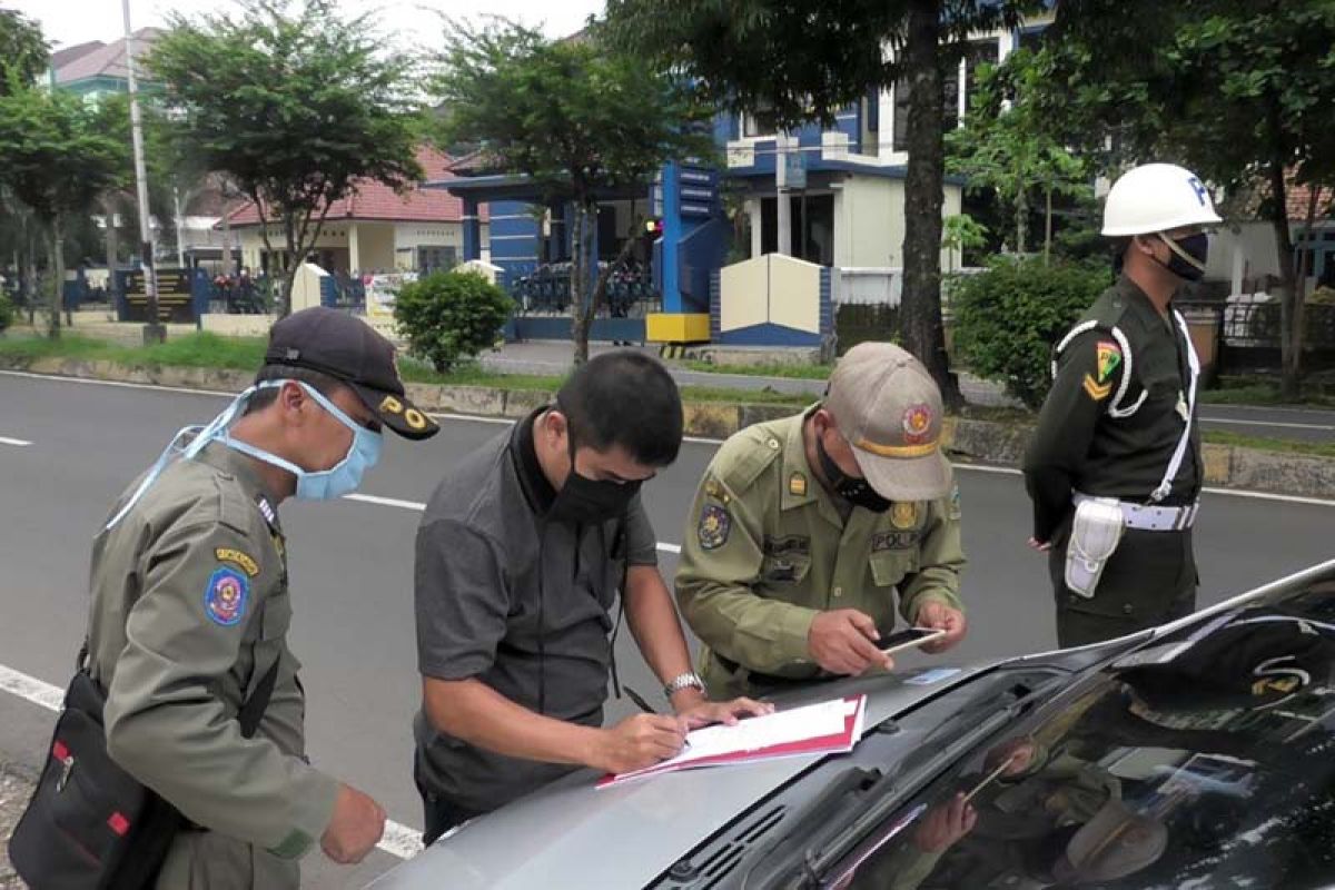 Awas tidak pakai masker, warga Banyumas didenda Rp50 ribu