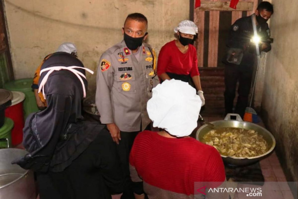 Wakapolda Sumsel cek dapur bantuan makanan siap saji