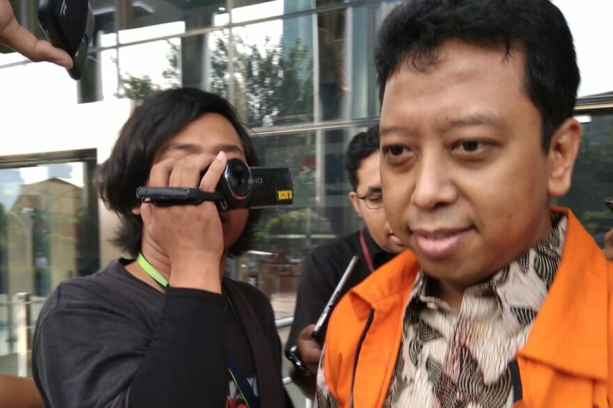 MA perintahkan mantan Ketua umum PPP Romahurmuziy dikeluarkan dari tahanan KPK