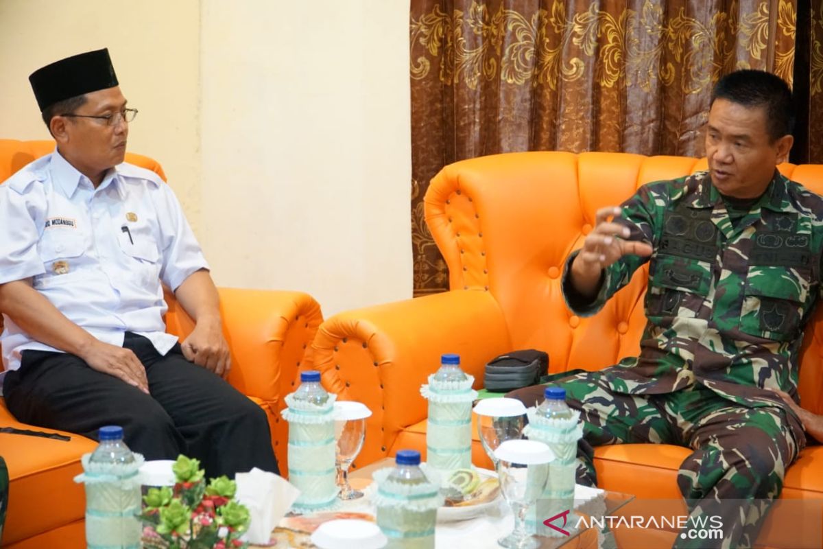 Sambut Danrem baru, Wabup Gorut apresiasi dukungan TNI/Polri cegah COVID-19