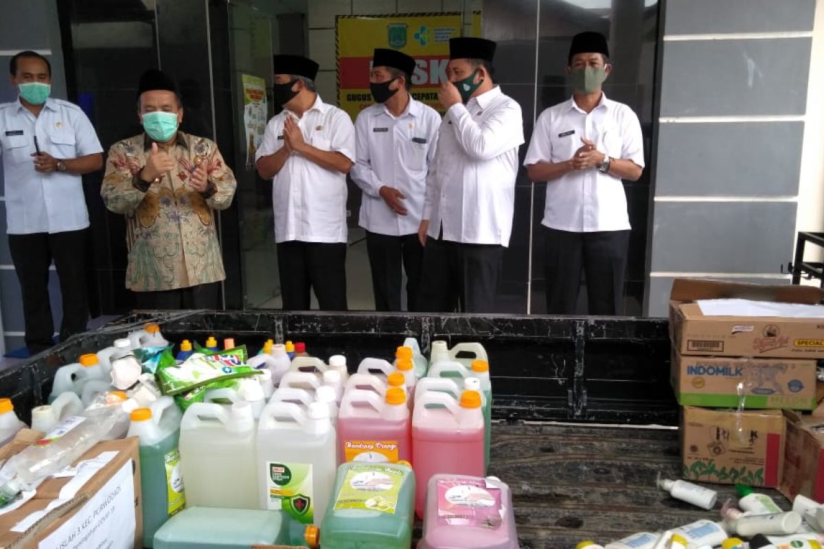 Korpri Pasuruan bantu peralatan kesehatan kepada tenaga medis