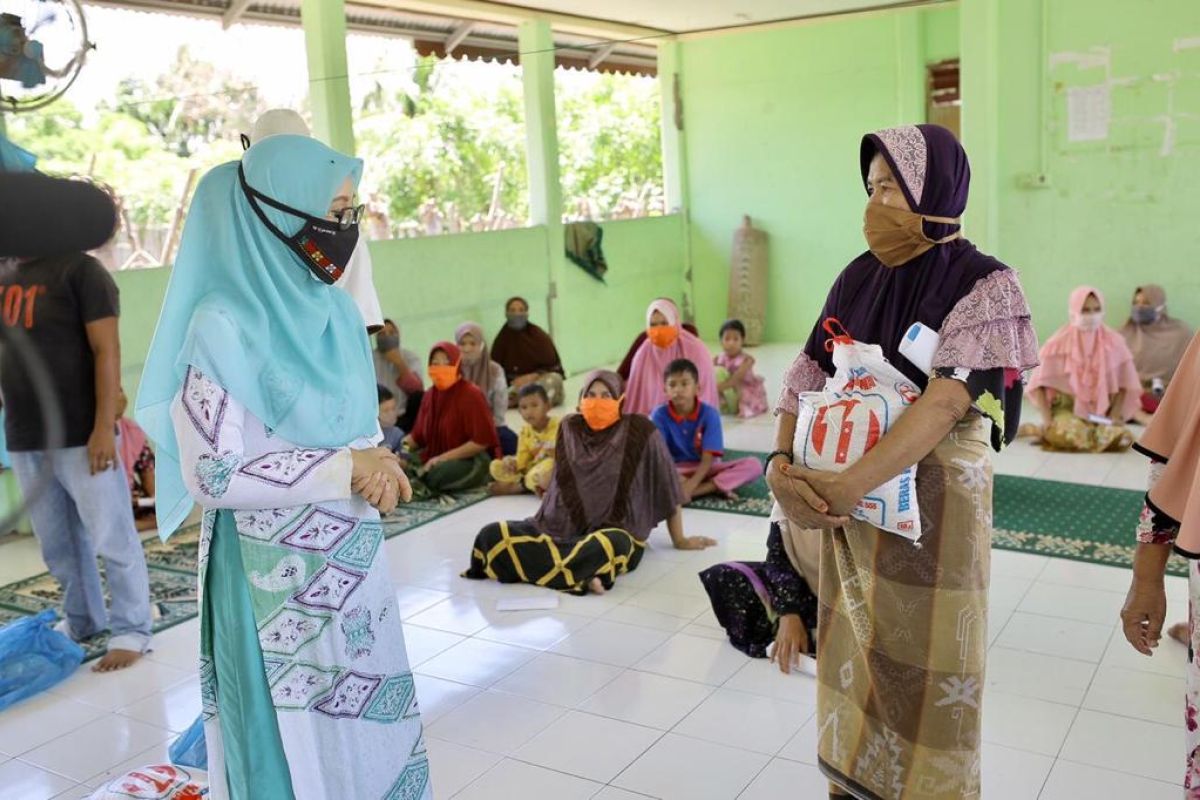 PKK Aceh bantu masyarakat kurang mampu terdampak COVID-19