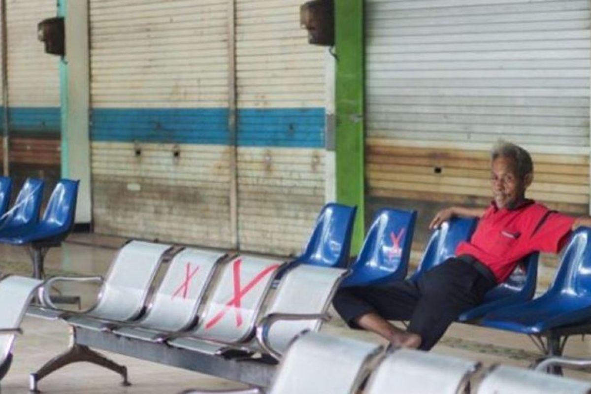 Pemberlakuan PSBB di Surabaya berimbas ke Terminal Purbaya Madiun