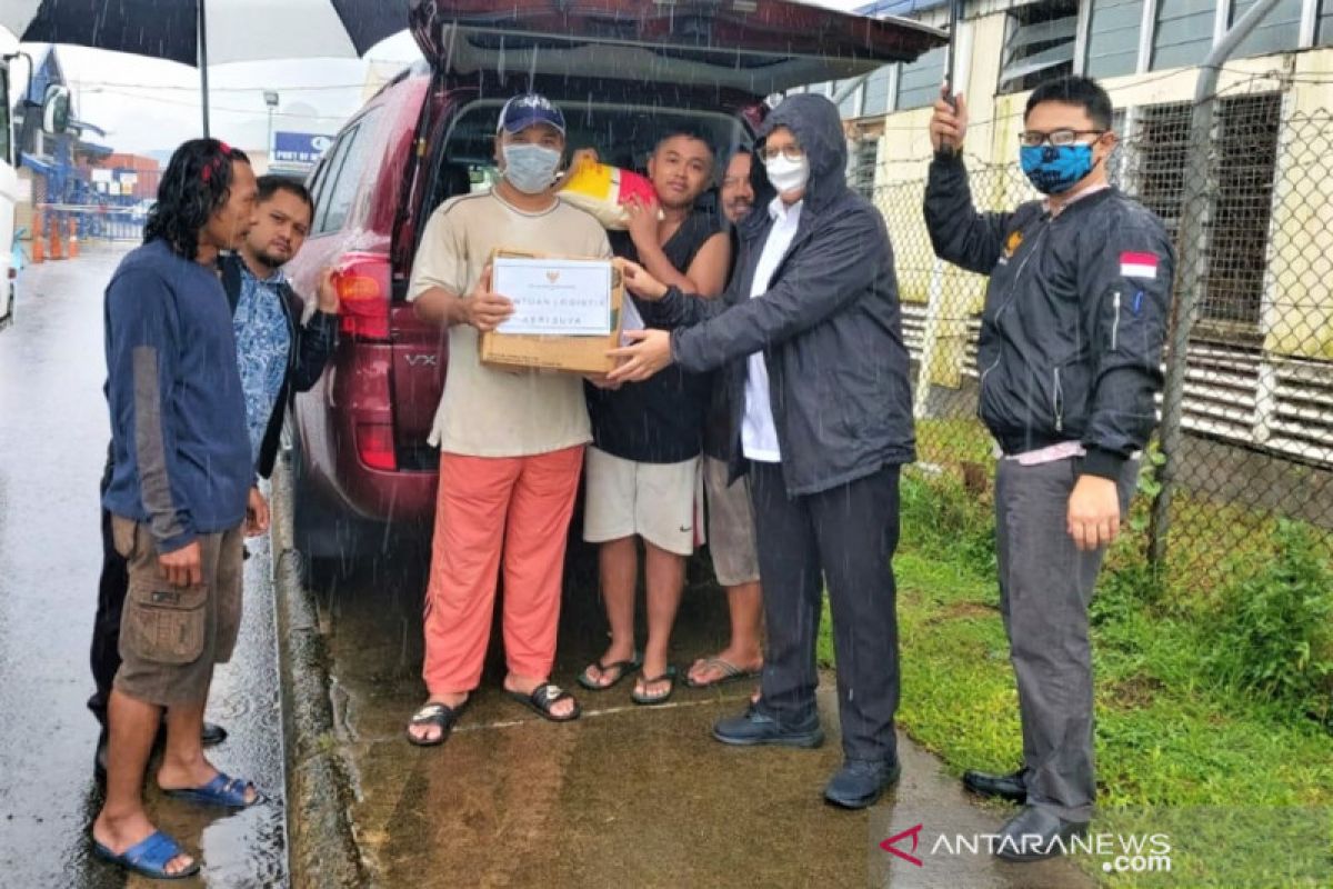 KBRI Suva serahkan bantuan ke pelaut Indonesia