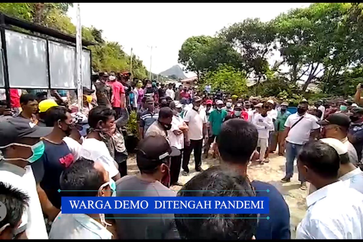 Aksi demo di tengah Pandemi COVID-19