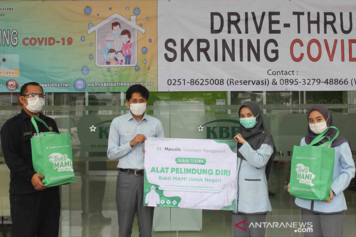 Manulife beri bantuan tenaga medis dan masyarakat terdampak COVID-19