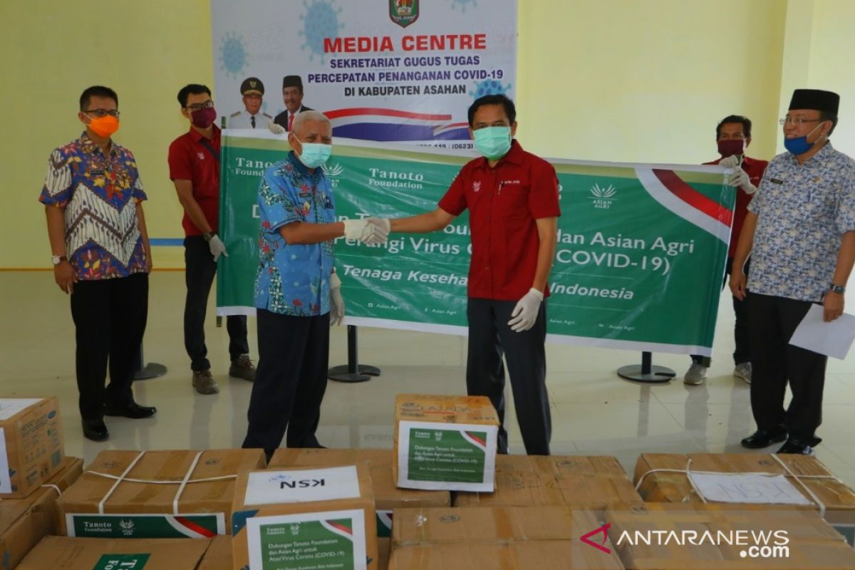 Gugus Tugas COVID-19 Asahan terima bantuan APD dari Tanoto Foundation dan Asian Agri