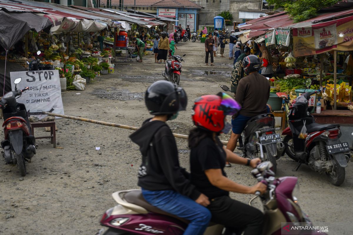 Tiga daerah di Kalbar wilayah transmisi lokal COVID-19